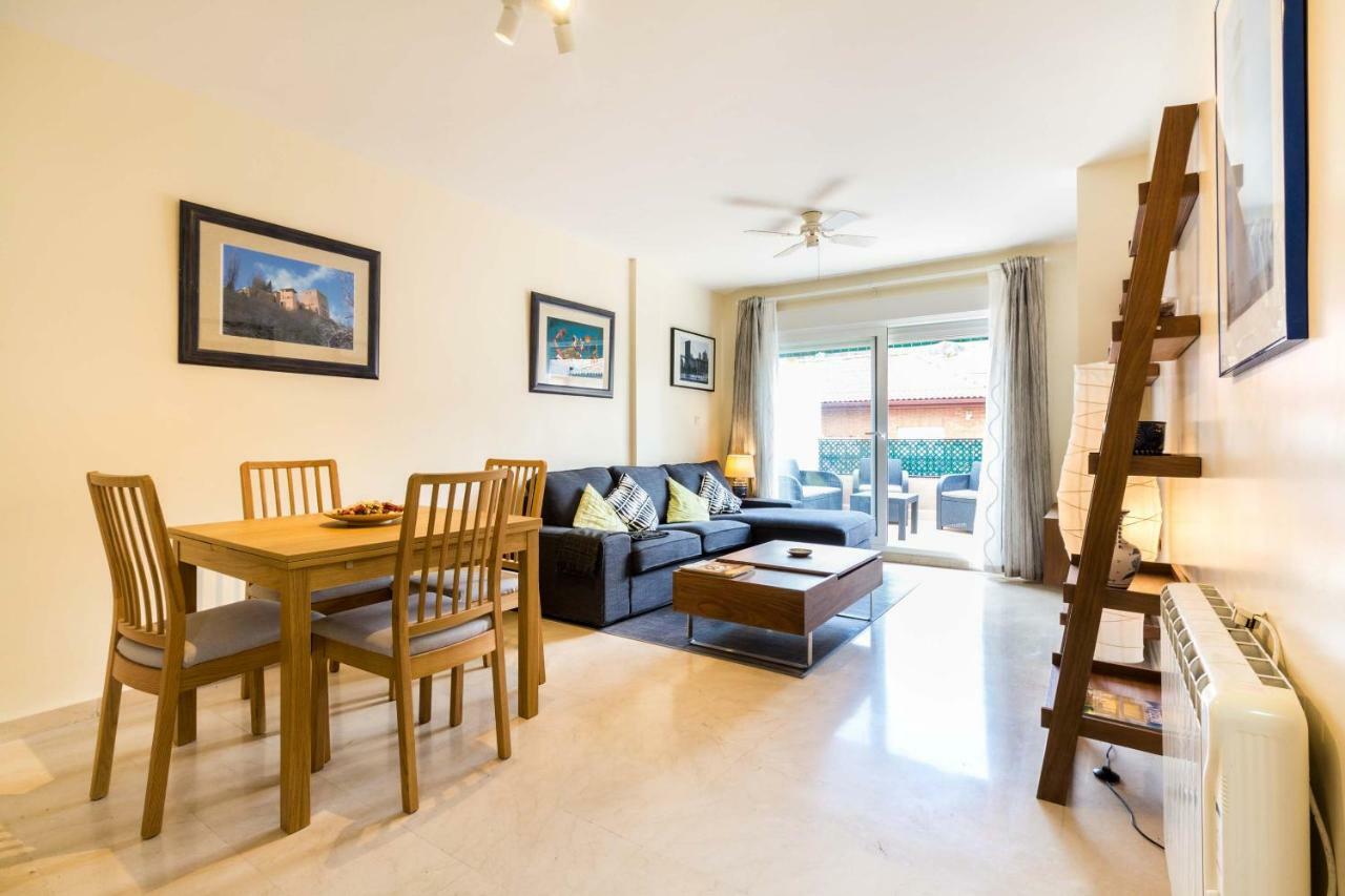 גרנדה Apartamento Paseo Del Salon מראה חיצוני תמונה