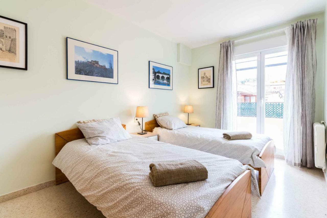 גרנדה Apartamento Paseo Del Salon מראה חיצוני תמונה
